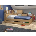 Sfeerfoto van het warme Artisan Eiken Erwann bed in een moderne tienerkamer setting.